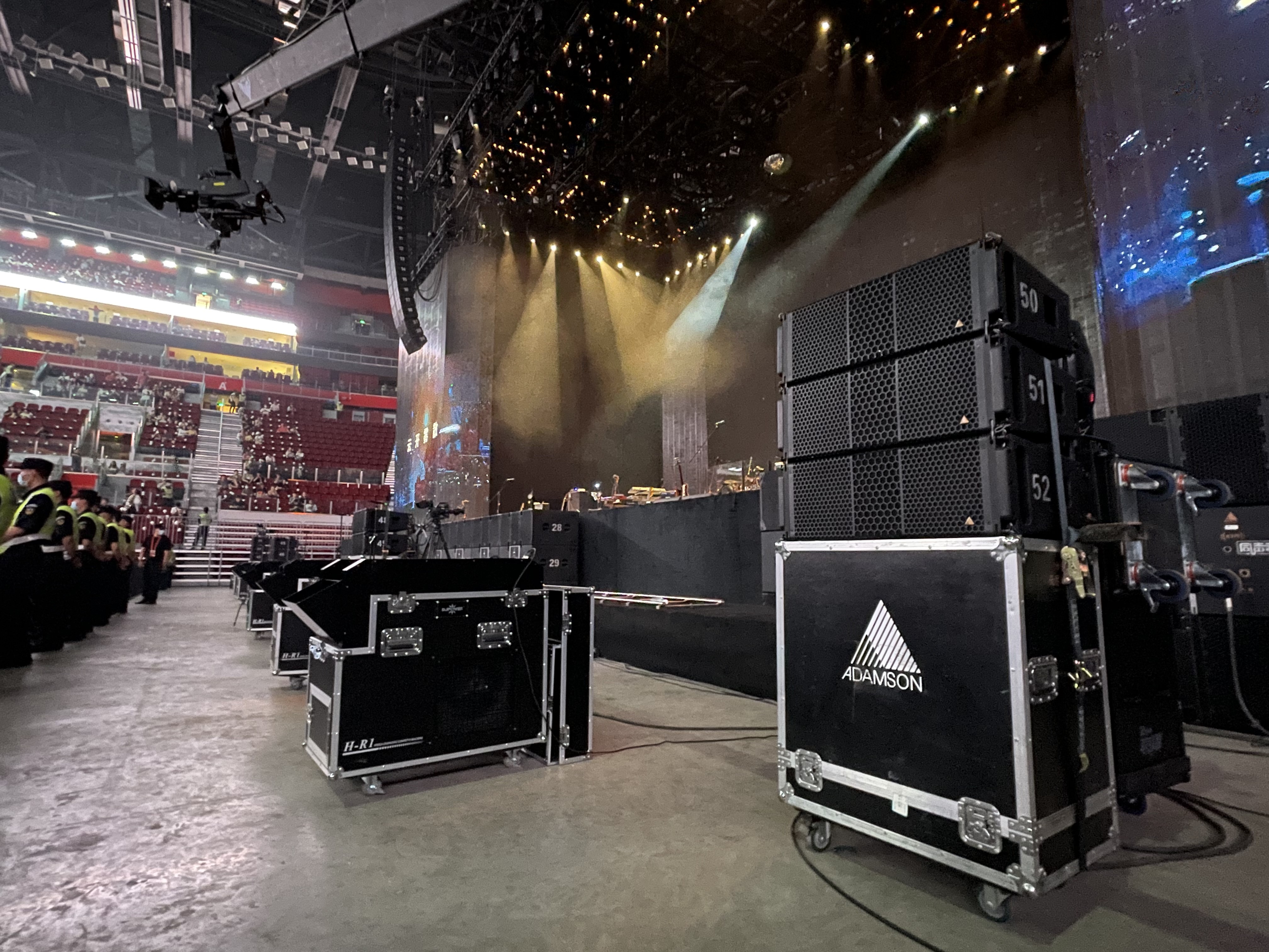 Adamson loudspeakers as front fills and Xu Wei tour